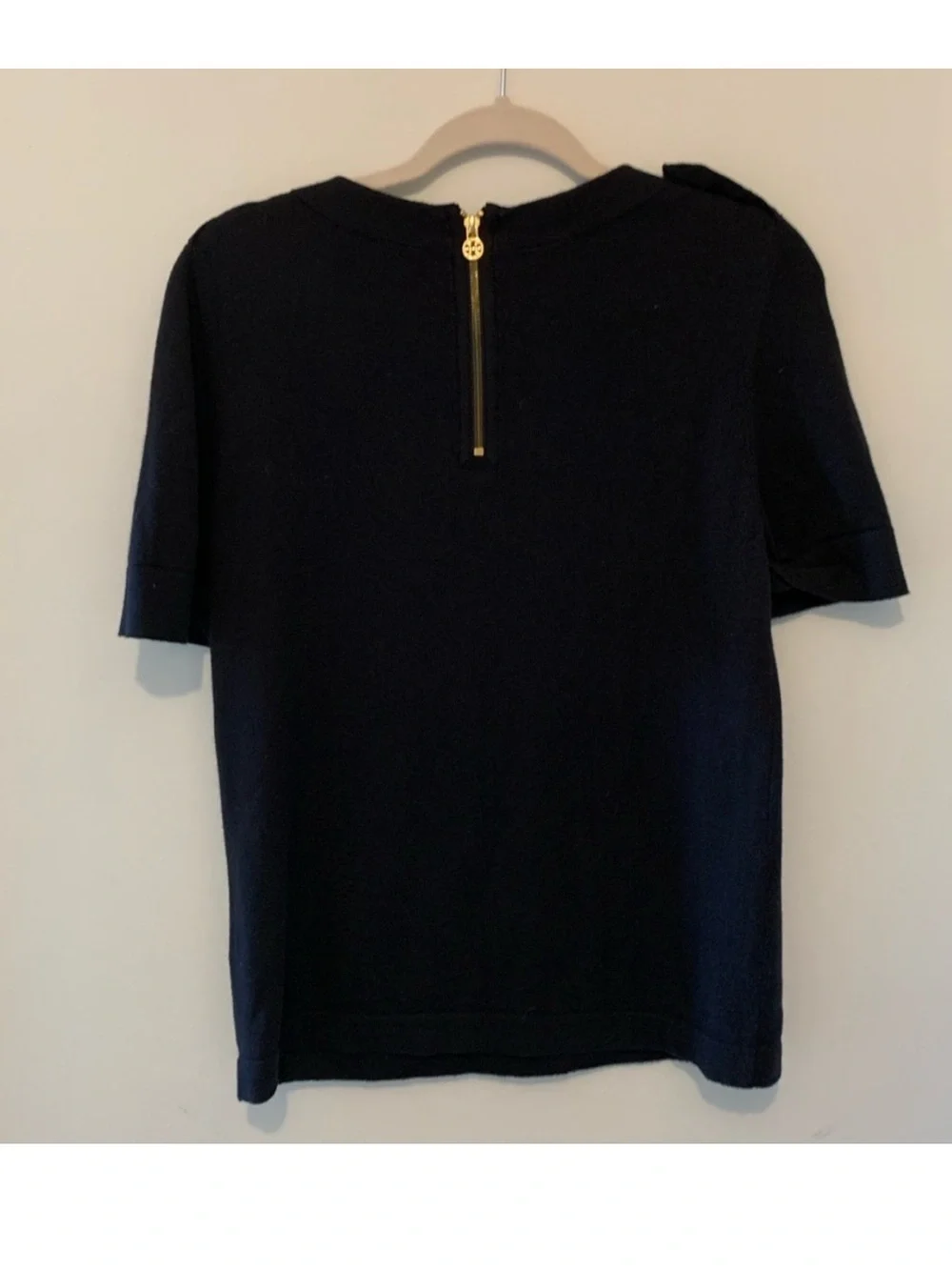 TORY BURCH CASHMERE SWEATER SIZE SMALL